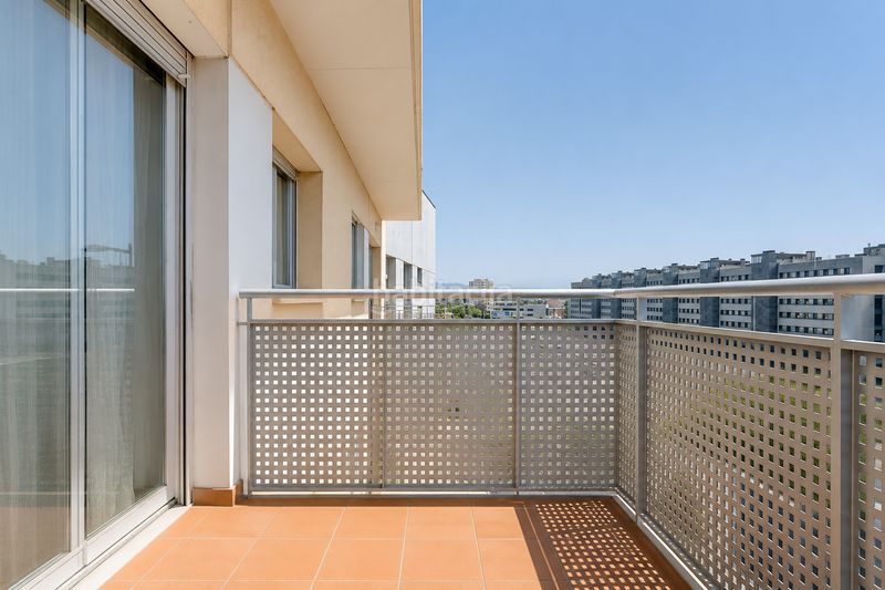 Foto fef4e5b8-5aef-45b7-9cb4-3d3a33625304. Dachwohnung in Sant Adrià Nord Sant Adrià de Besòs