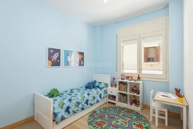 Foto c8e3b88c-b5c6-4bcb-a671-c6f62b40916c. Pis amb aparcament a Sants Barcelona