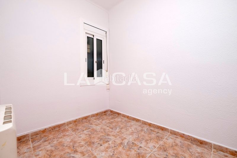 Foto 3b322d1d-dad9-42a0-89e6-86e7e96e0fa0. Pis a Carmel Barcelona