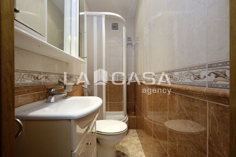 Foto 51cad448-4c89-423e-a48b-539322c6a09f. Pis a Carmel Barcelona