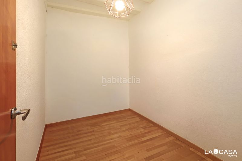 Foto 6b84e78d-3f8a-4c61-a761-b93d8a6b0e34. Pis a St. Pere - Sta. Caterina - El Born Barcelona