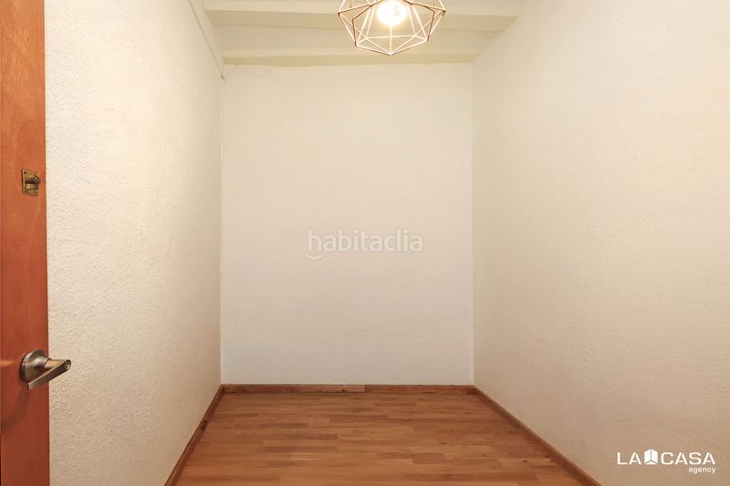 Foto d355f4f9-5307-470d-989e-ce5cc0525ff6. Piso en St. Pere - Sta. Caterina - El Born Barcelona