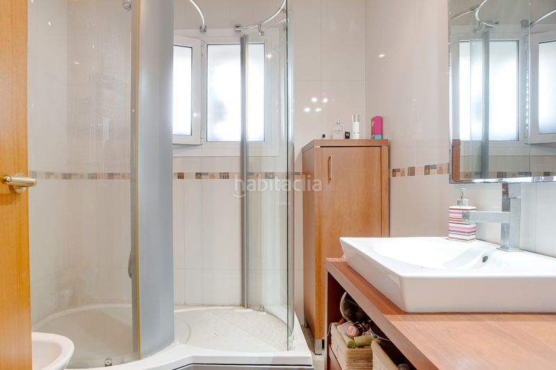 Foto 0d740c2a-a38e-46f5-b81c-4c2d44800e02. Dachwohnung in La Florida Hospitalet de Llobregat (L´)