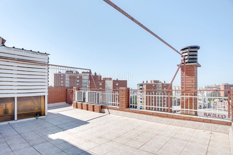 Foto 7d7d08a5-50ed-4280-b19e-87c09a2275d1. Dachwohnung in La Florida Hospitalet de Llobregat (L´)