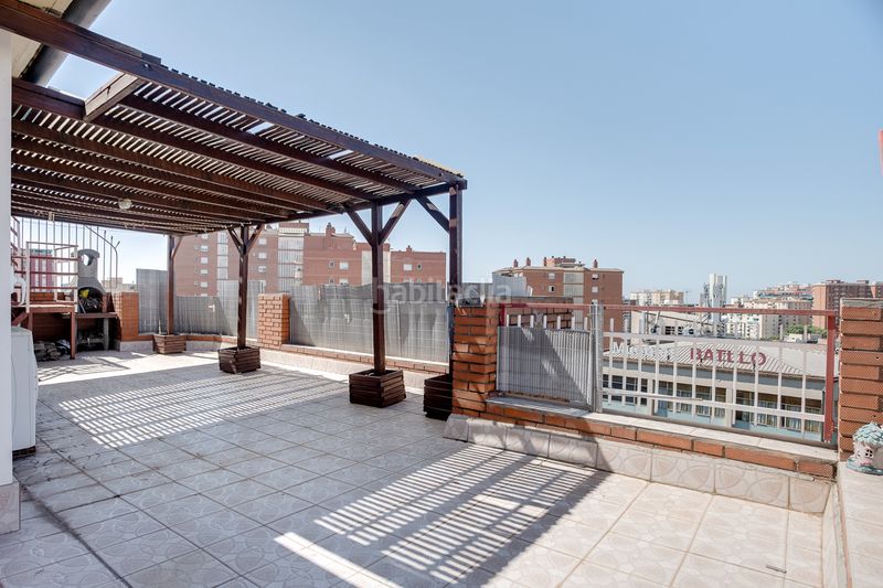 Foto b4d94b2b-9b05-4ea9-94fb-4b6238c20ec5. Dachwohnung in La Florida Hospitalet de Llobregat (L´)