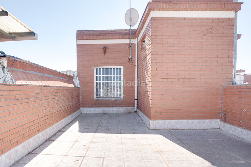 Foto f5def421-4363-4a89-8917-b2379ff67023. Dachwohnung in La Florida Hospitalet de Llobregat (L´)