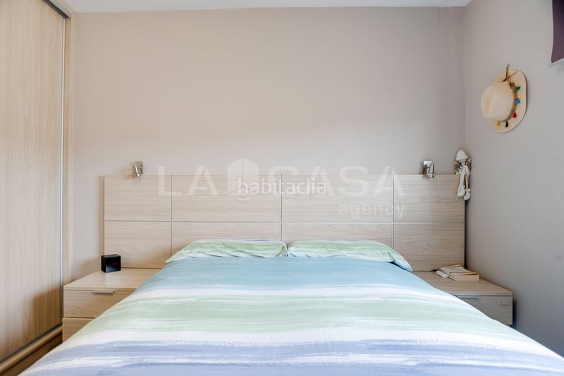 Foto a44de749-0f20-4127-a438-0c66b040e48c. Casa amb calefacció a La Font d´en Fargues Barcelona