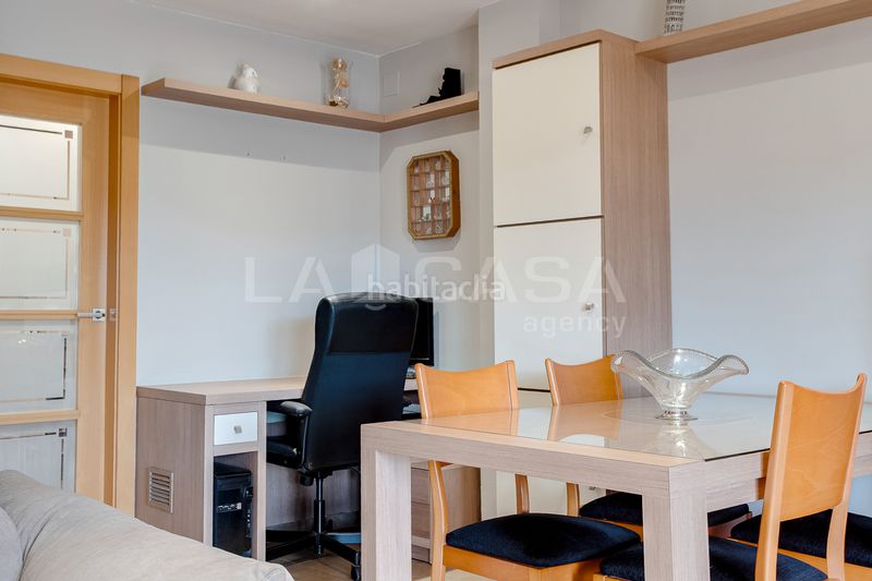 Foto b81f35c2-f895-4fe4-b96a-2465085fa98f. Casa amb calefacció a La Font d´en Fargues Barcelona