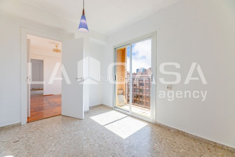 Foto 08c96439-bfee-4680-af14-c16d4d39abeb. Pis a L´Amistat Valencia