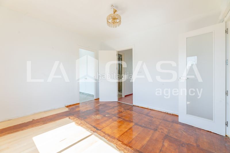 Foto 0ab08248-8930-47d1-adde-4b8402ff4a2b. Pis a L´Amistat Valencia