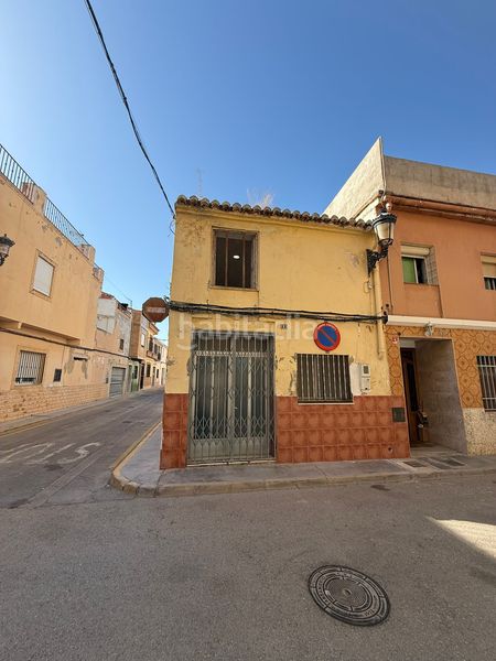 Foto 9e7bd3d5-2fb6-47a7-ab9e-fec2efc2797a. Casa amb calefacció a Rafelbunyol