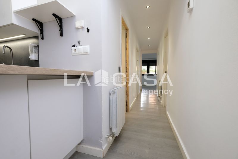 Foto 45487a71-00fe-410c-aa8a-4998d5e2f3c0. Planta baixa a Horta Barcelona