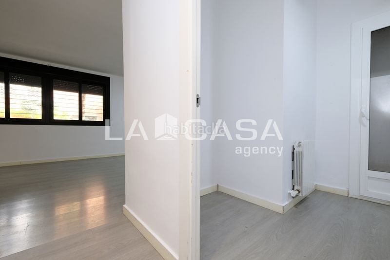 Foto e67f6578-d200-4483-b53d-10a6fab3f580. Planta baixa a Horta Barcelona
