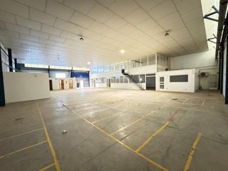 Nau industrial a Zarandona. Se vende nave industrial en polígono junto murcia capital