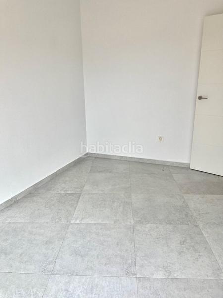 Foto c58b2722-e415-41c1-9d08-cbc51934d672. Pis amb aparcament a Los Ramos Murcia