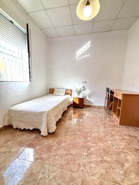 Foto a5560d02-e5df-435d-9a38-6c855789d6b7. Maison dans Orihuela ciudad Orihuela