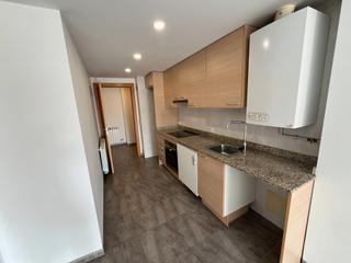 Appartement à Cassà de la Selva. Pis en perfecte estat de  2 habitacions i plaça aparcament
