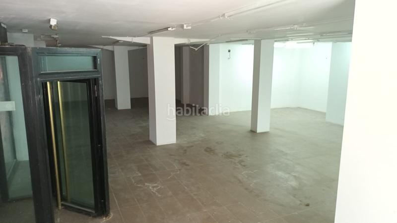 Foto 56c4180d-e06f-440d-96c2-2c506d3590b7. Alquiler local comercial local con escaparate y acceso a pie de calle en Getafe