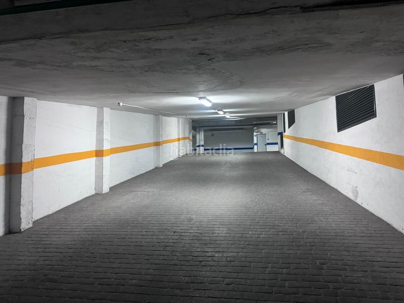 Foto 4357168b-f26b-4054-93f3-2e79938753ec. Parking coche venta de plazas de garaje en urbanización privada en Getafe