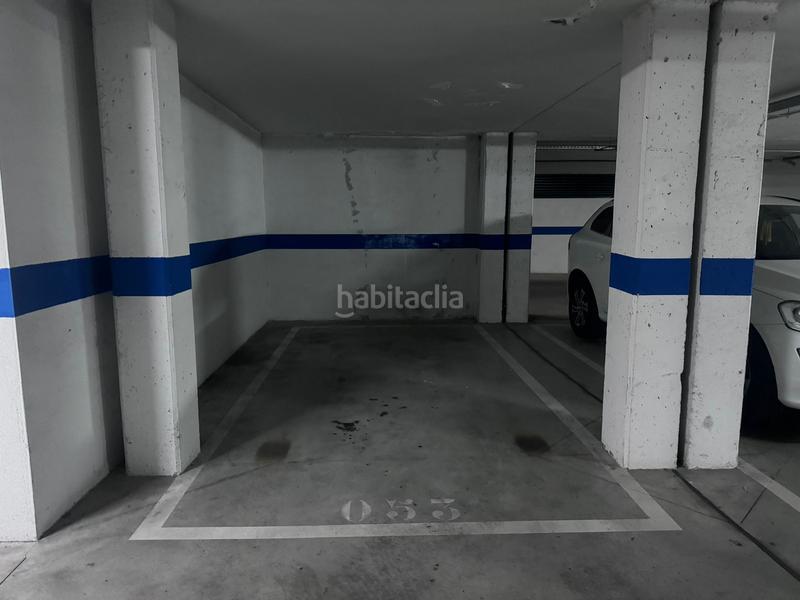 Foto 5181eb5e-659b-4629-94cb-9746b8593cd7. Parking coche venta de plazas de garaje en urbanización privada en Getafe