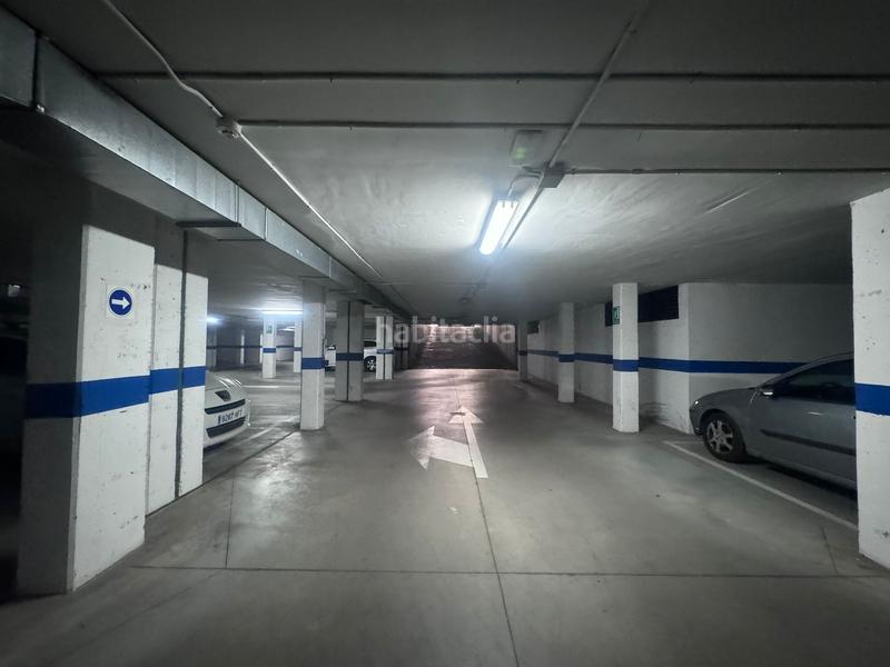 Foto e26bc87c-d529-46eb-b890-db191bd626bd. Parking coche venta de plazas de garaje en urbanización privada en Getafe