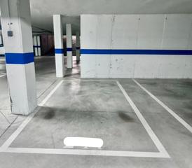 Aparcament cotxe  Paseo de maría lejárraga. Plaza de garaje en urbanización privada en getafe