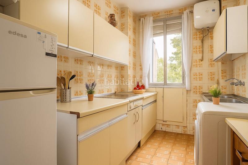 Foto 8031286b-d424-417c-9c7c-5bd731c43c35. Piso  en venta en plena av. ciudad de barcelona, en Madrid