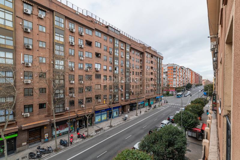 Foto 8e530f6f-3000-405b-94d5-18117aaa3933. Piso  en venta en plena av. ciudad de barcelona, en Madrid