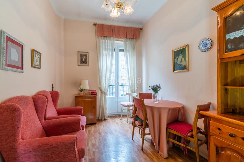 Foto dafc36e7-dadc-4bd7-b95f-8579e9d54349. Piso  en venta en plena av. ciudad de barcelona, en Madrid