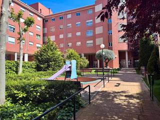 Location Appartement  Avenida del doctor garcía tapia. ¡se alquila estupendo piso!
