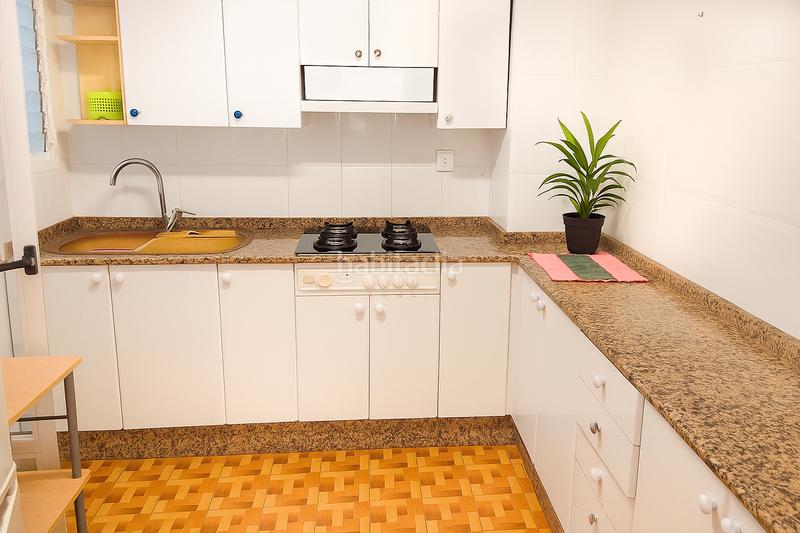 Foto df8bec3b-5d3e-444a-b174-4cc530f07b13. Flat in Centro puerto Sagunt