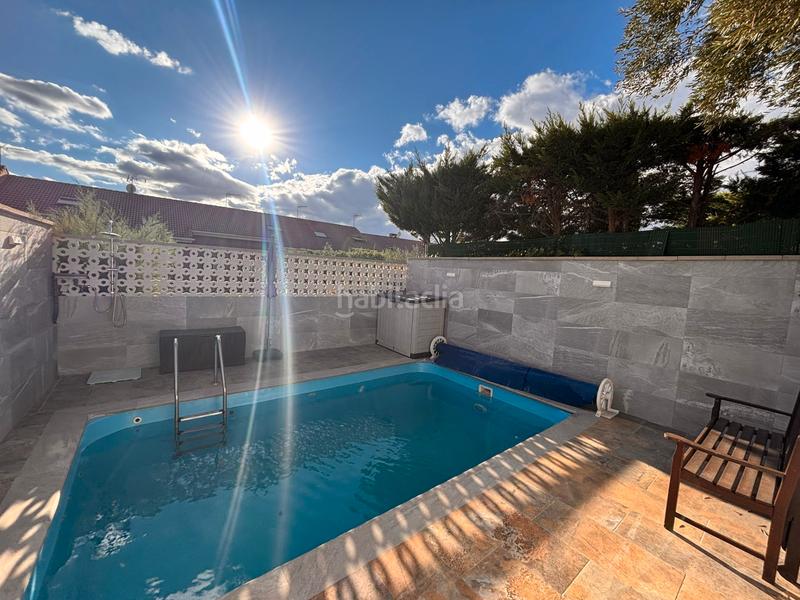 Foto 1fbe9793-a5d9-467d-aae5-ed76d9b2c396. Chalet mit heizung pool in Casco Histórico Rivas - Vaciamadrid