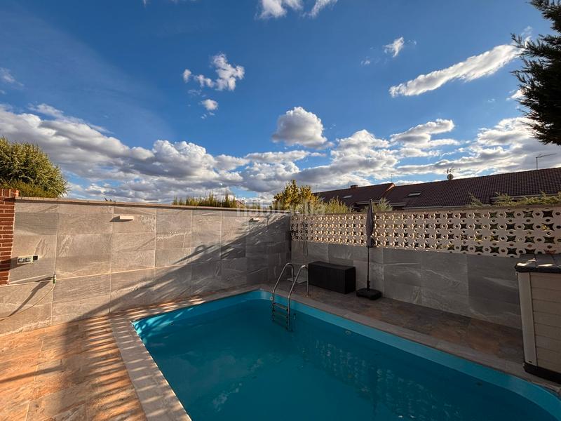 Foto 7e1cd8cc-36c2-4af3-8a09-51cf2a22d64b. Chalet mit heizung pool in Casco Histórico Rivas - Vaciamadrid