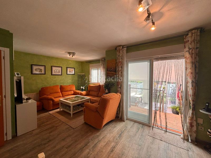 Foto 8b6253f1-3a05-4788-9cdd-4c6dcec40af5. Chalet mit heizung pool in Casco Histórico Rivas - Vaciamadrid