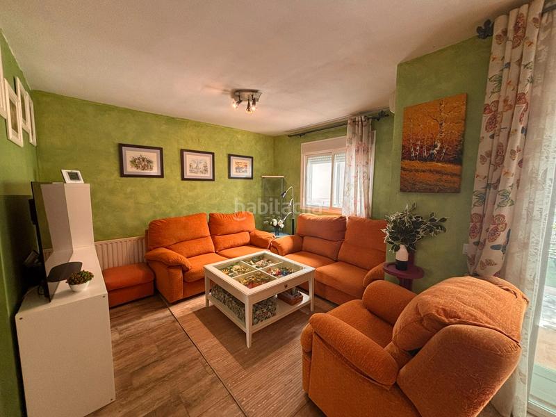 Foto 9abe2a4b-1b1e-46a9-b58d-889b7f4f317f. Chalet mit heizung pool in Casco Histórico Rivas - Vaciamadrid