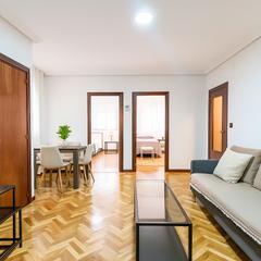 Appartement  Calle de puentelarra. Espectacular vivienda en el corazón de santa eugenia