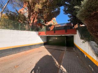 Parking coche  Plaza naranjo de bulnes. Plaza de garaje cubierta en covibar, rivas vaciamadrid