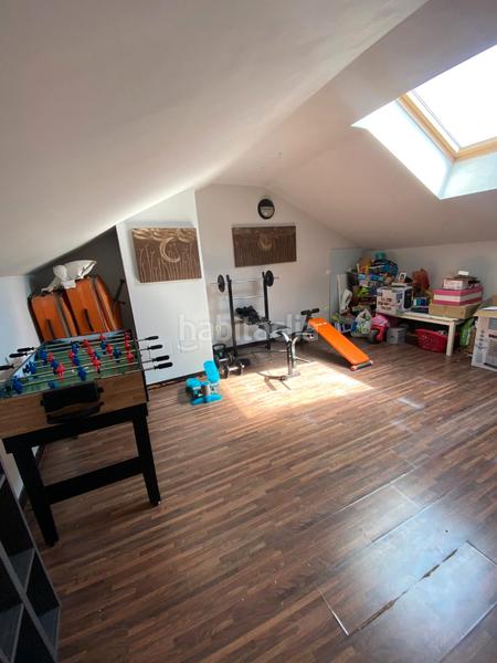 Foto 8151e5c4-dc64-49d7-abe3-8d92c09b2c46. Reihenhaus mit heizung parking in Carabaña