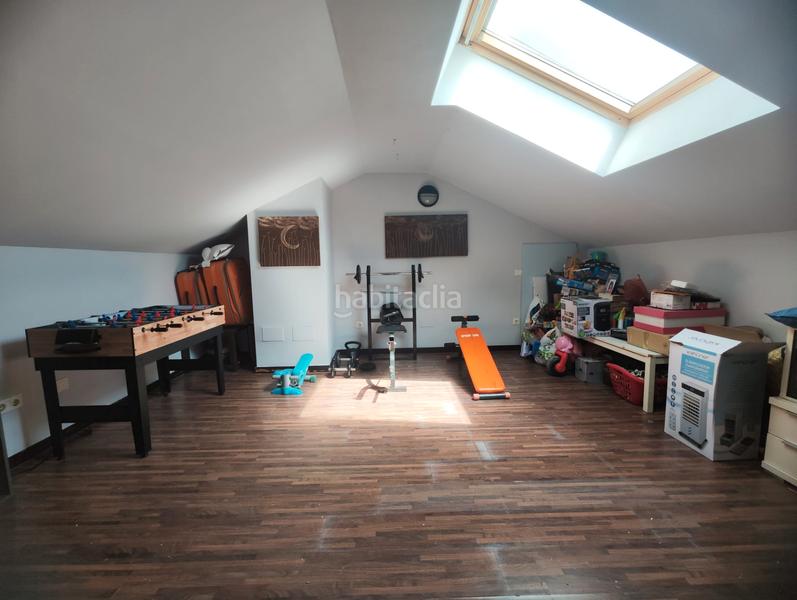 Foto d86fa3c9-0642-4d1c-984d-5a458ad98698. Reihenhaus mit heizung parking in Carabaña