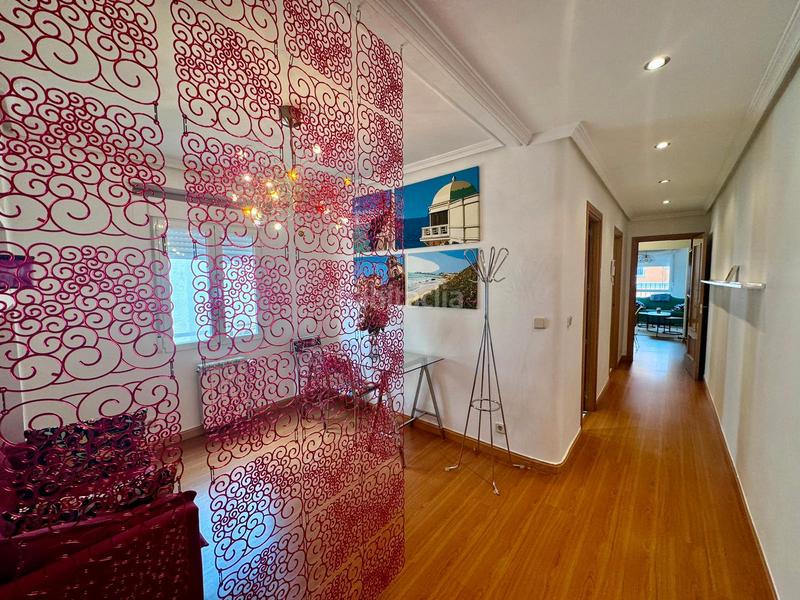 Foto 3c5961f8-bb3a-40ed-947f-d37783af4de9. Rent penthouse with heating in Pacífico Madrid