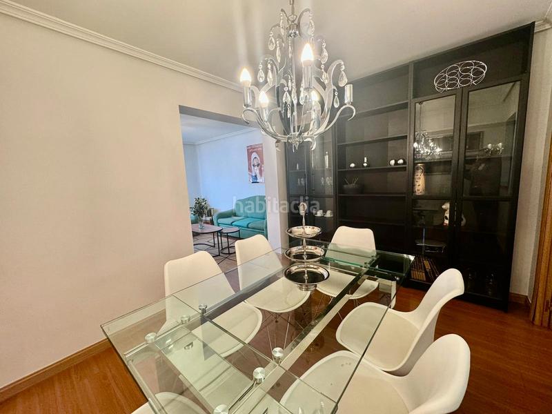 Foto 4fd1f2cf-364e-4798-8f23-aa31de9386f5. Rent penthouse with heating in Pacífico Madrid