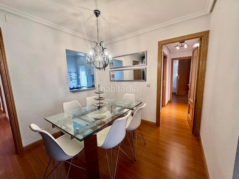 Foto 78ac4ec8-e02c-4f94-b4e2-a4245f835fd8. Rent penthouse with heating in Pacífico Madrid