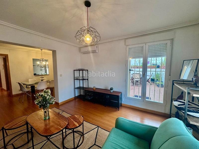 Foto dc370a67-0425-40f9-8308-1c8ddb9c255e. Rent penthouse with heating in Pacífico Madrid