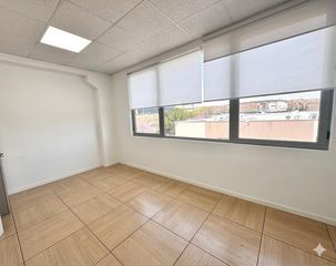 Lloguer Oficina  Calle mariano barbacid. Oficina multifuncional en el corazón empresarial de rivas.