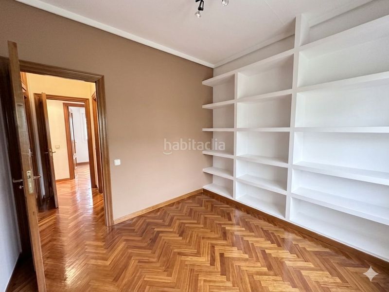 Foto 6bbb653a-969d-4ba3-bf3e-ed280bdc6eed. Rent flat with heating in Argüelles Madrid