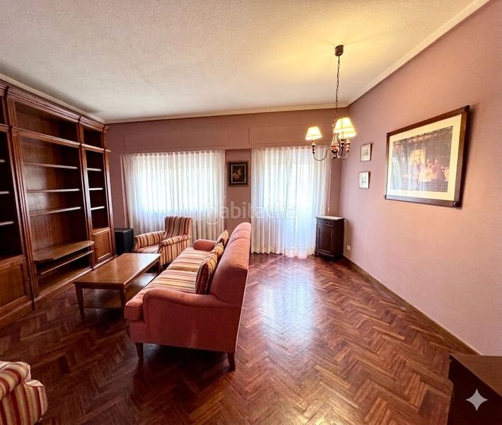 Foto c61e3034-d3cf-4b17-9b6f-beb0a74ec458. Rent flat with heating in Argüelles Madrid