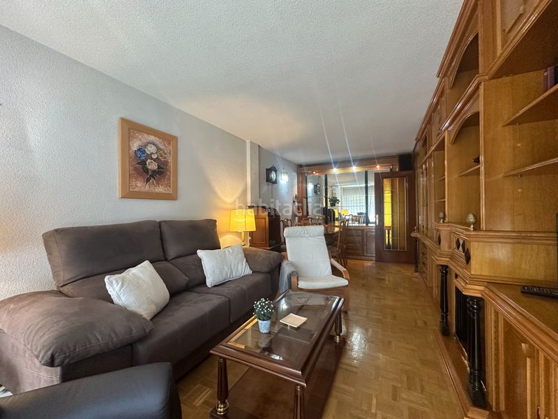 Foto f20f1630-f665-45b3-b961-b0a19239fdbd. Piso descubre esta espléndida vivienda en el corazón urbano de covibar. en Rivas - Vaciamadrid