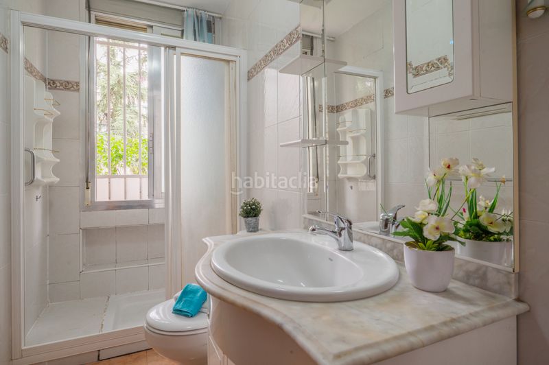 Foto 1191322b-f39f-44b8-b8ec-cfd9eb54dc53. Flat with heating in Valdezarza Madrid