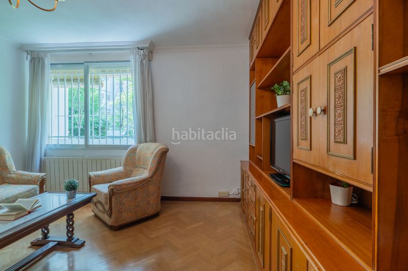 Foto 1c06e319-3aa6-4e20-8f2d-f46810a5ff06. Flat with heating in Valdezarza Madrid