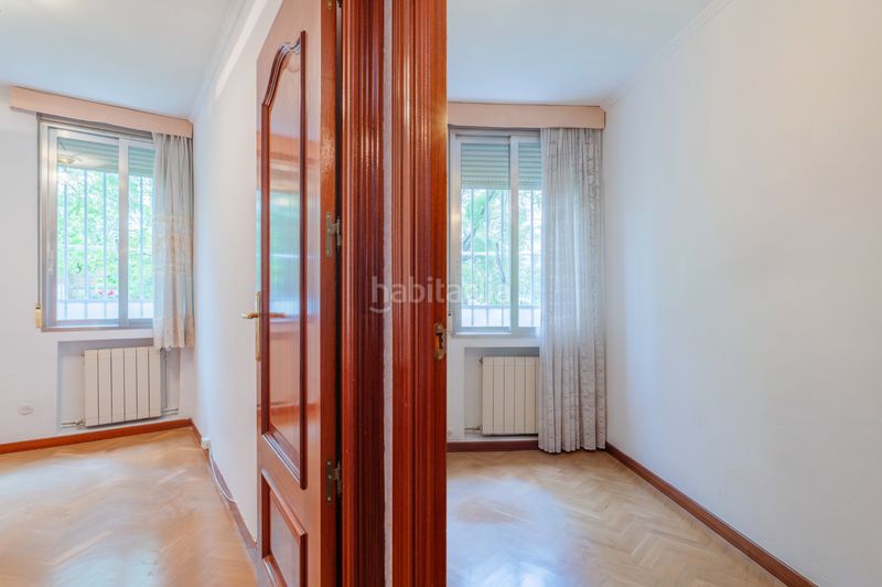 Foto 520d4dc8-8bc2-475b-93ab-2de90286af2a. Flat with heating in Valdezarza Madrid